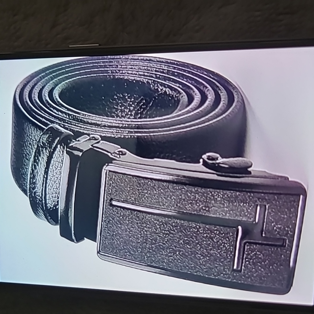 MEN'S LEATHER BELT.